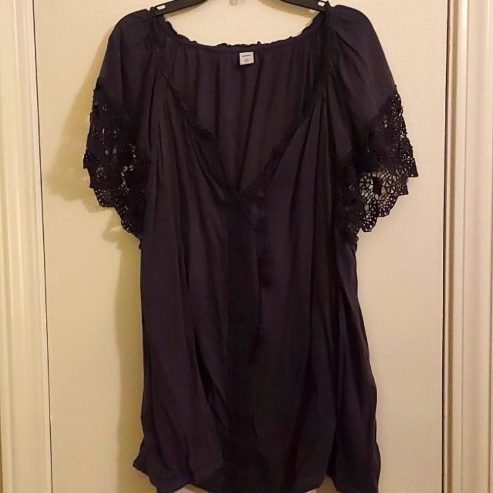 XXL flowy grey lace tee